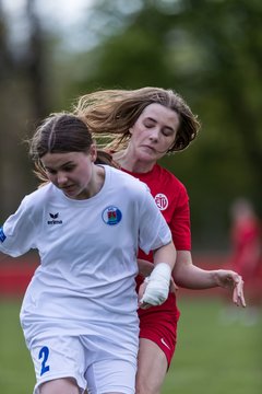 Bild 132 - wBJ VfL Pinneberg - Eimsbuettel : Ergebnis: 6:2
